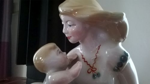 Maternity Polonne porcelain figurine